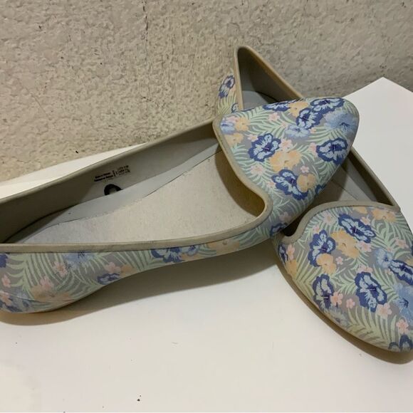 Crocs Eve Graphic Blue Floral slip on ballet shoes 10 - Picture 8 of 9